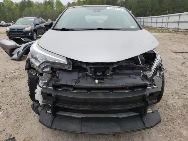 NMTKHMBX5KR074290 - 2019 TOYOTA C-HR XLE Plata foto 5