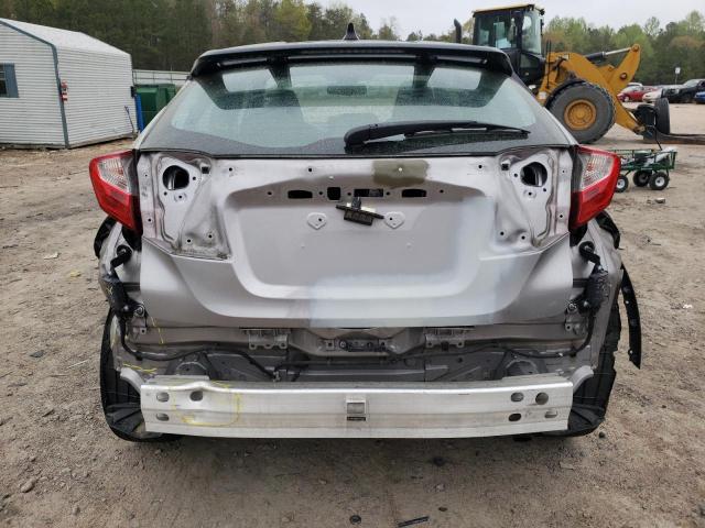 NMTKHMBX5KR074290 - 2019 TOYOTA C-HR XLE Plata foto 6