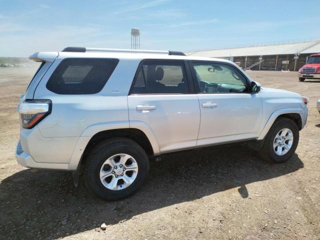 JTEMU5JR2M5895222 - 2021 TOYOTA 4RUNNER SR5/SR5 PREMIUM 银色 照片 3