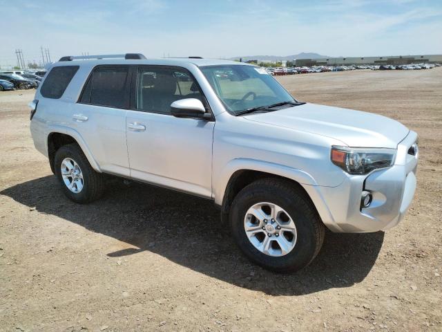 JTEMU5JR2M5895222 - 2021 TOYOTA 4RUNNER SR5/SR5 PREMIUM 银色 照片 4