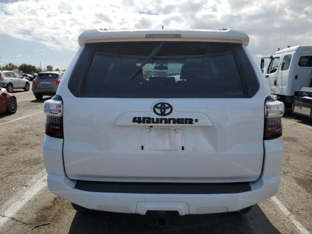 JTEBU5JR4K5709331 - 2019 TOYOTA 4RUNNER SR5 WHITE photo 6