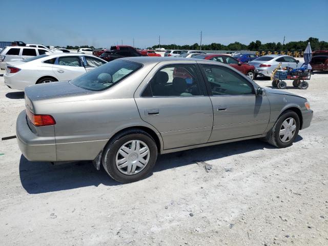 JT2BF28K210334145 - 2001 TOYOTA CAMRY LE SILVER photo 3
