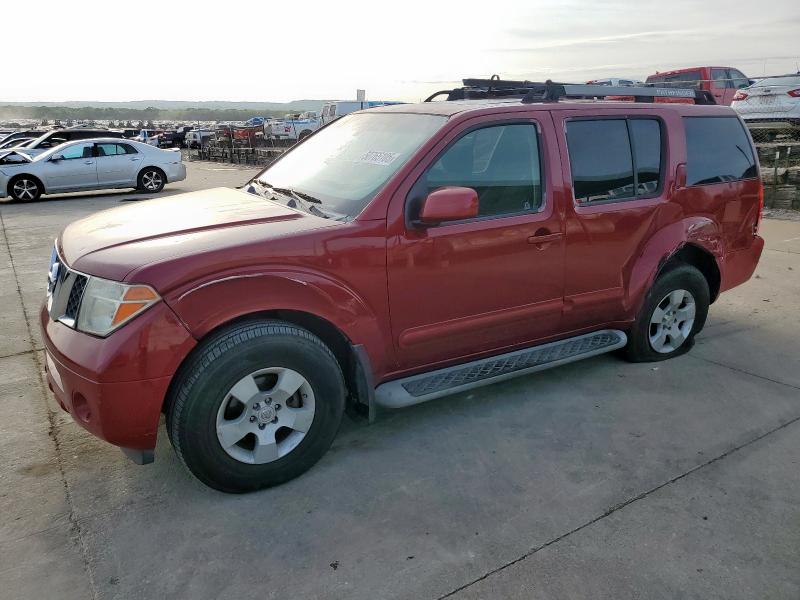 5N1AR18U05C770384 - 2005 NISSAN PATHFINDER LE MAROON photo 1