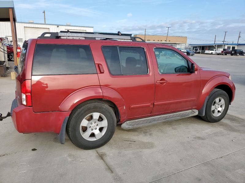 5N1AR18U05C770384 - 2005 NISSAN PATHFINDER LE MAROON photo 3