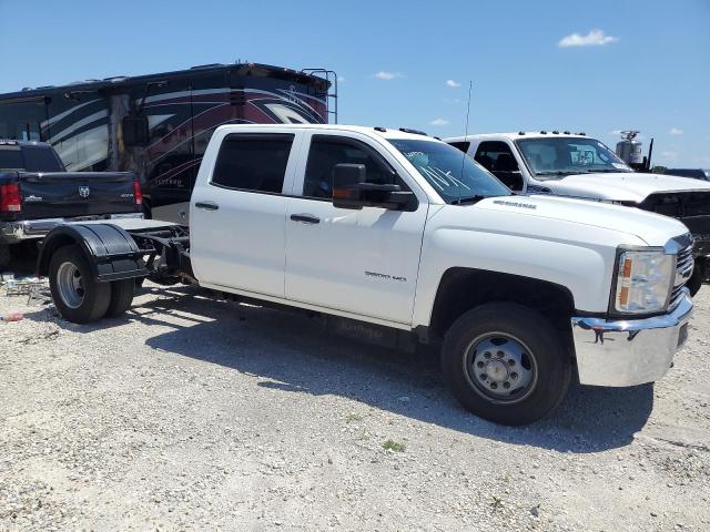 1GC4KYC84FF637524 - 2015 CHEVROLET SILVERADO K3500 WHITE photo 4