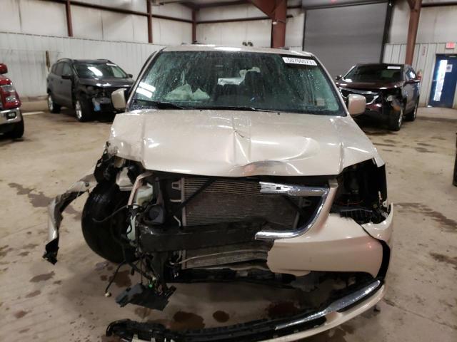 2C4RC1BG1ER397679 - 2014 CHRYSLER TOWN & COU TOURING 金色 照片 5