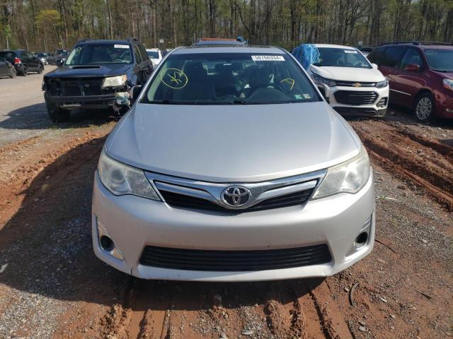 4T4BF1FK3DR278512 - 2013 TOYOTA CAMRY L SILVER photo 5