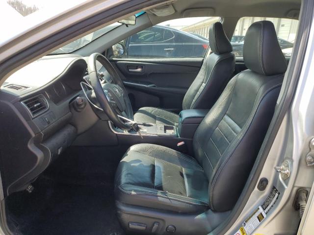 4T1BF1FK6FU889986 - 2015 TOYOTA CAMRY LE ვერცხლისფერი ფოტო 7