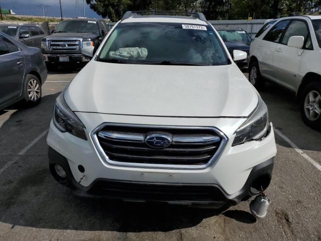 4S4BSADC2J3258190 - 2018 SUBARU OUTBACK 2.5I PREMIUM WHITE photo 5