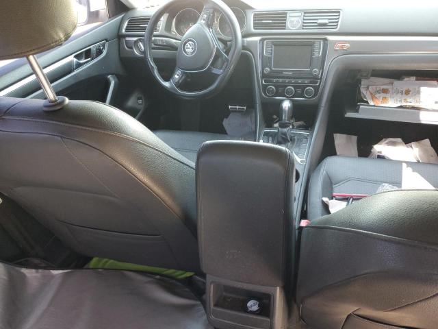 1VWDT7A37HC016293 - 2017 VOLKSWAGEN PASSAT R-LINE Weiß Foto 8