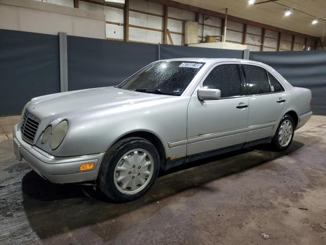 1999 MERCEDES-BENZ E 320, 