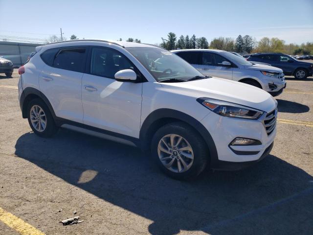 KM8J3CA41HU464591 - 2017 HYUNDAI TUCSON LIMITED WHITE photo 4