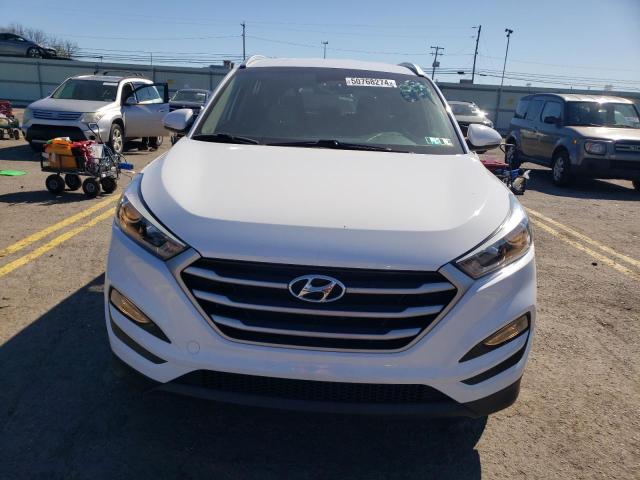 KM8J3CA41HU464591 - 2017 HYUNDAI TUCSON LIMITED WHITE photo 5