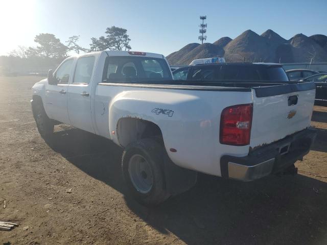 1GC4KZC82DF175239 - 2013 CHEVROLET SILVERADO K3500 WHITE photo 2