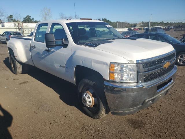 1GC4KZC82DF175239 - 2013 CHEVROLET SILVERADO K3500 WHITE photo 4