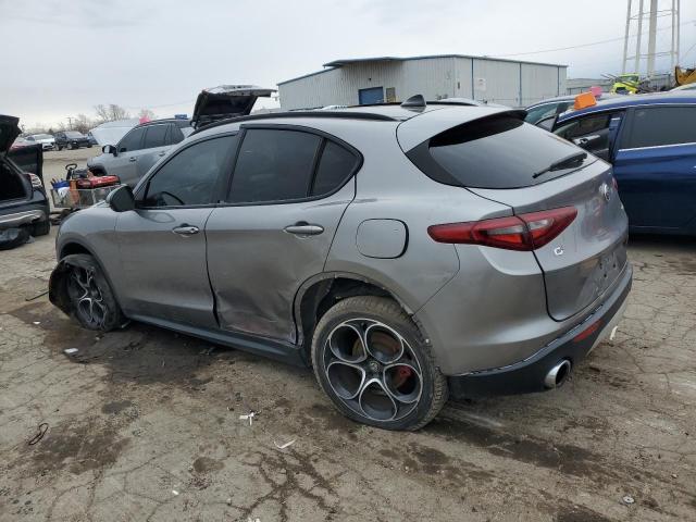 ZASPAKBNXK7C51920 - 2019 ALFA ROMEO STELVIO TI GRAY photo 2