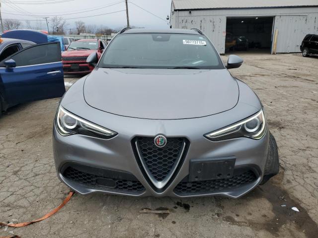 ZASPAKBNXK7C51920 - 2019 ALFA ROMEO STELVIO TI GRAY photo 5