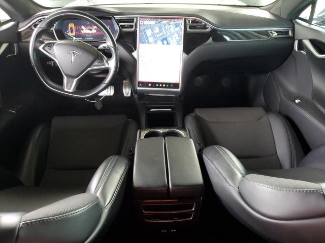 5YJSA1E17HF208645 - 2017 TESLA MODEL S GREEN photo 8