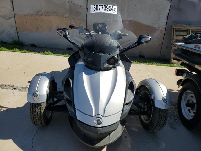 2BXJAWA178V003191 - 2008 CAN-AM SPYDER ROA RS SILVER photo 2