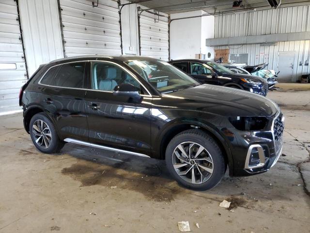 WA1EAAFYXP2094449 - 2023 AUDI Q5 PREMIUM PLUS 45 BLACK photo 4