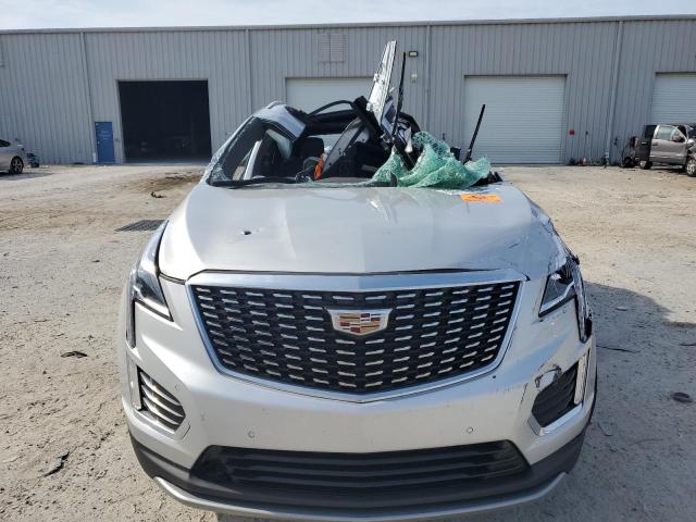 1GYKNCRS4LZ223863 - 2020 CADILLAC XT5 PREMIUM LUXURY SILVER photo 5