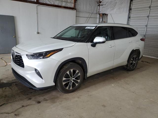 5TDHZRBH3NS232743 - 2022 TOYOTA HIGHLANDER XLE WHITE photo 1