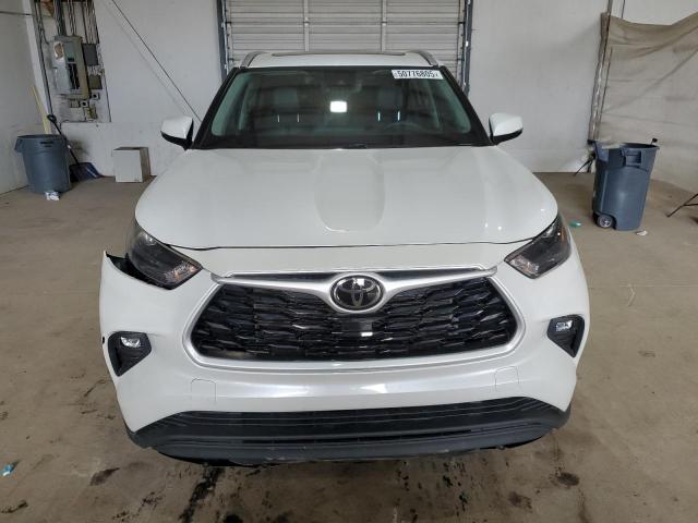 5TDHZRBH3NS232743 - 2022 TOYOTA HIGHLANDER XLE WHITE photo 5