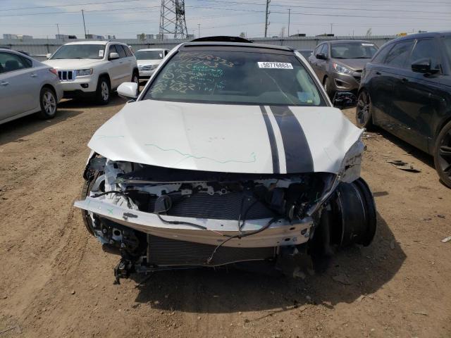 4T1F11BK6PU089762 - 2023 TOYOTA CAMRY XLE WHITE photo 5