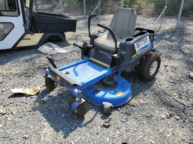 T07ZT0477 - 2007 NEWH 1411 MOWER BLUE photo 2