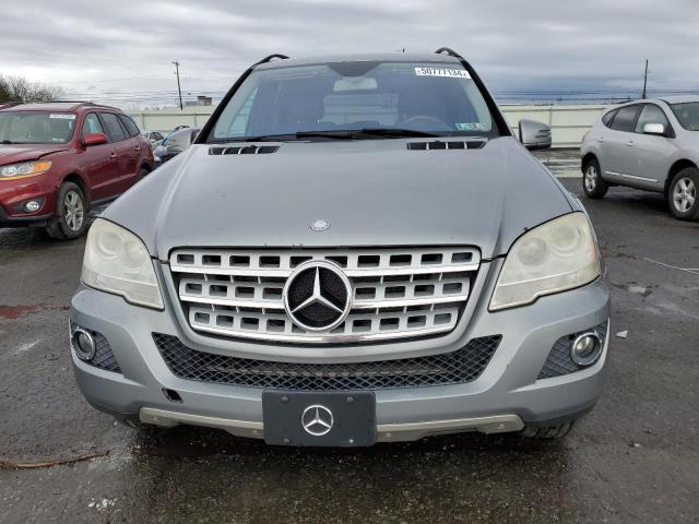 4JGBB8GBXBA651041 - 2011 MERCEDES-BENZ ML 350 4MATIC SILVER photo 5