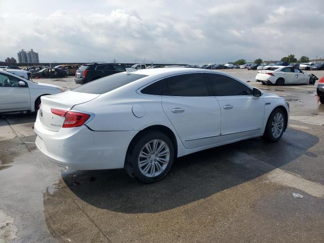 1G4ZP5SZXJU125797 - 2018 BUICK LACROSSE ESSENCE WHITE photo 3