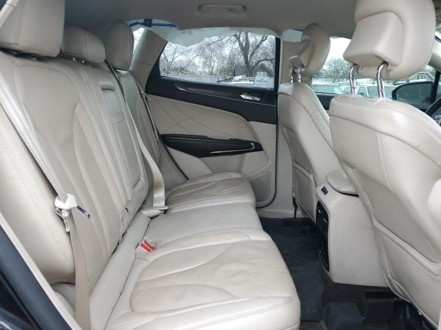 5LMCJ3C94KUL02367 - 2019 LINCOLN MKC RESERVE შავი ფოტო 11