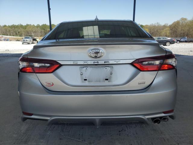 4T1G11AK1PU748224 - 2023 TOYOTA CAMRY SE NIGHT SHADE SILVER photo 6