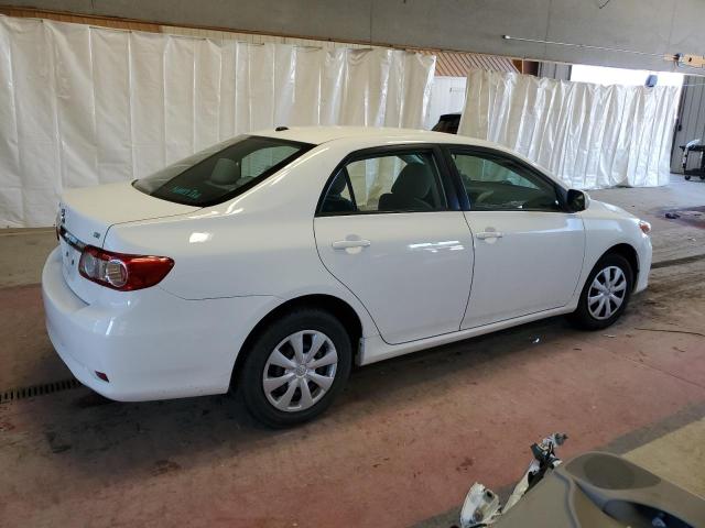 2T1BU4EEXBC601711 - 2011 TOYOTA COROLLA BASE WHITE photo 3