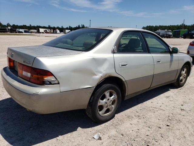 JT8BF28G4W0108620 - 1998 LEXUS ES 300 SILVER photo 3