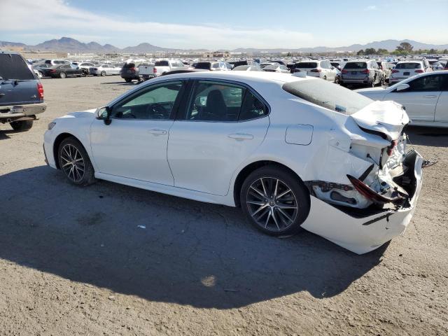 4T1G11AK3PU732039 - 2023 TOYOTA CAMRY SE NIGHT SHADE WHITE photo 2