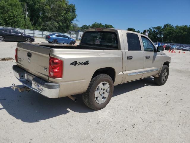 1D7HW58N45S158891 - 2005 DODGE DAKOTA QUAD LARAMIE GOLD photo 3