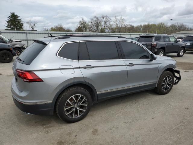 3VV3B7AX4LM130376 - 2020 VOLKSWAGEN TIGUAN SE SILVER photo 3