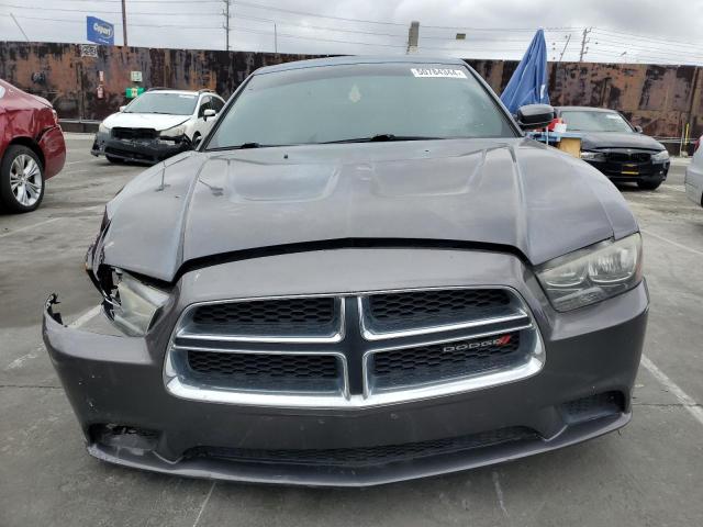 2C3CDXBG6DH725628 - 2013 DODGE CHARGER SE GRAY photo 5