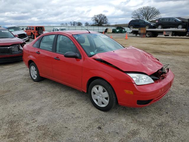 1FAFP34N87W118887 - 2007 FORD FOCUS ZX4 RED photo 4