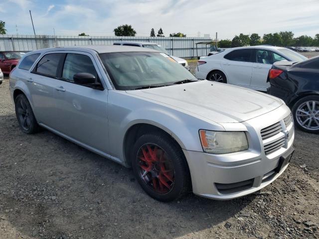 2D4FV47T88H111330 - 2008 DODGE MAGNUM SILVER photo 4