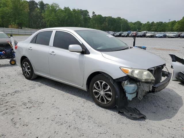 5YFBU4EE2DP136926 - 2013 TOYOTA COROLLA LE BASE SILVER photo 4