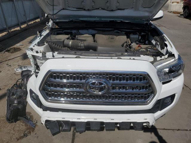 3TMCZ5AN0HM057205 - 2017 TOYOTA TACOMA DOUBLE CAB WHITE photo 11