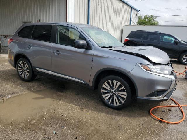 JA4AD2A37KZ048052 - 2019 MITSUBISHI OUTLANDER ES SILVER photo 4