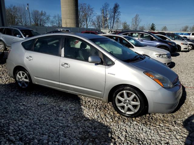 JTDKB20U283384214 - 2008 TOYOTA PRIUS SILVER photo 4