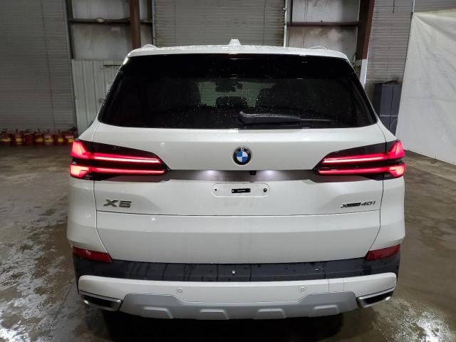 5UX23EU01R9U31946 - 2024 BMW X5 XDRIVE40I WHITE photo 6