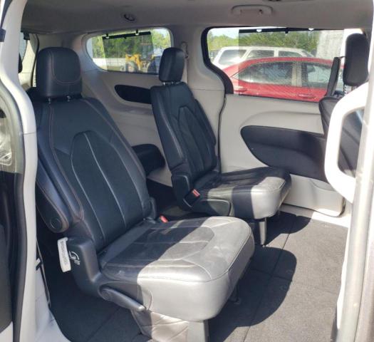 2C4RC1EG6HR833510 - 2017 CHRYSLER PACIFICA TOURING L PLUS GRAY photo 11