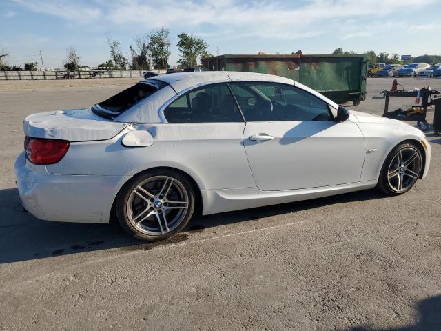WBADX1C55CE825403 - 2012 BMW 335 I SULEV WHITE photo 3