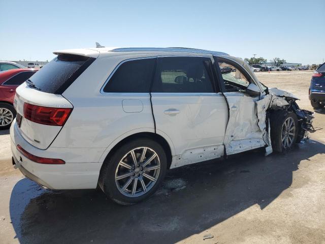 WA1LHAF72KD044121 - 2019 AUDI Q7 PREMIUM PLUS WHITE photo 3