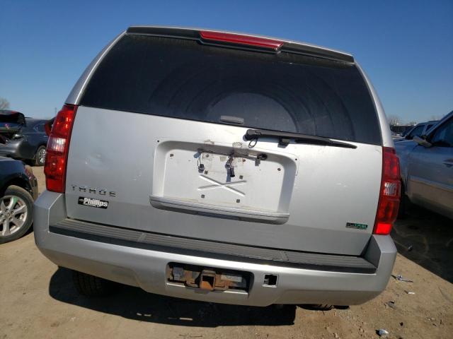 1GNSCAE02BR283974 - 2011 CHEVROLET TAHOE C1500  LS SILVER photo 6